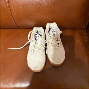 Nike Kyrie Irving Kids Cream Sneakers